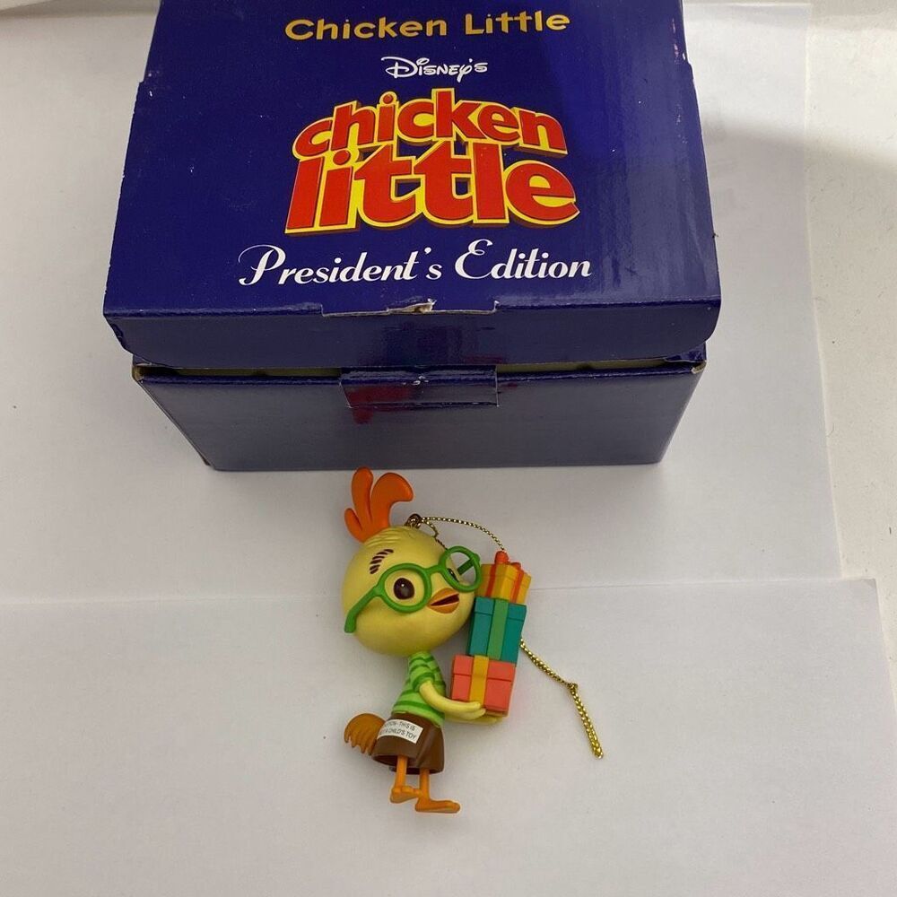 Disney Scholastic Multicolor Chicken Little President's Edition Ornament  Christ